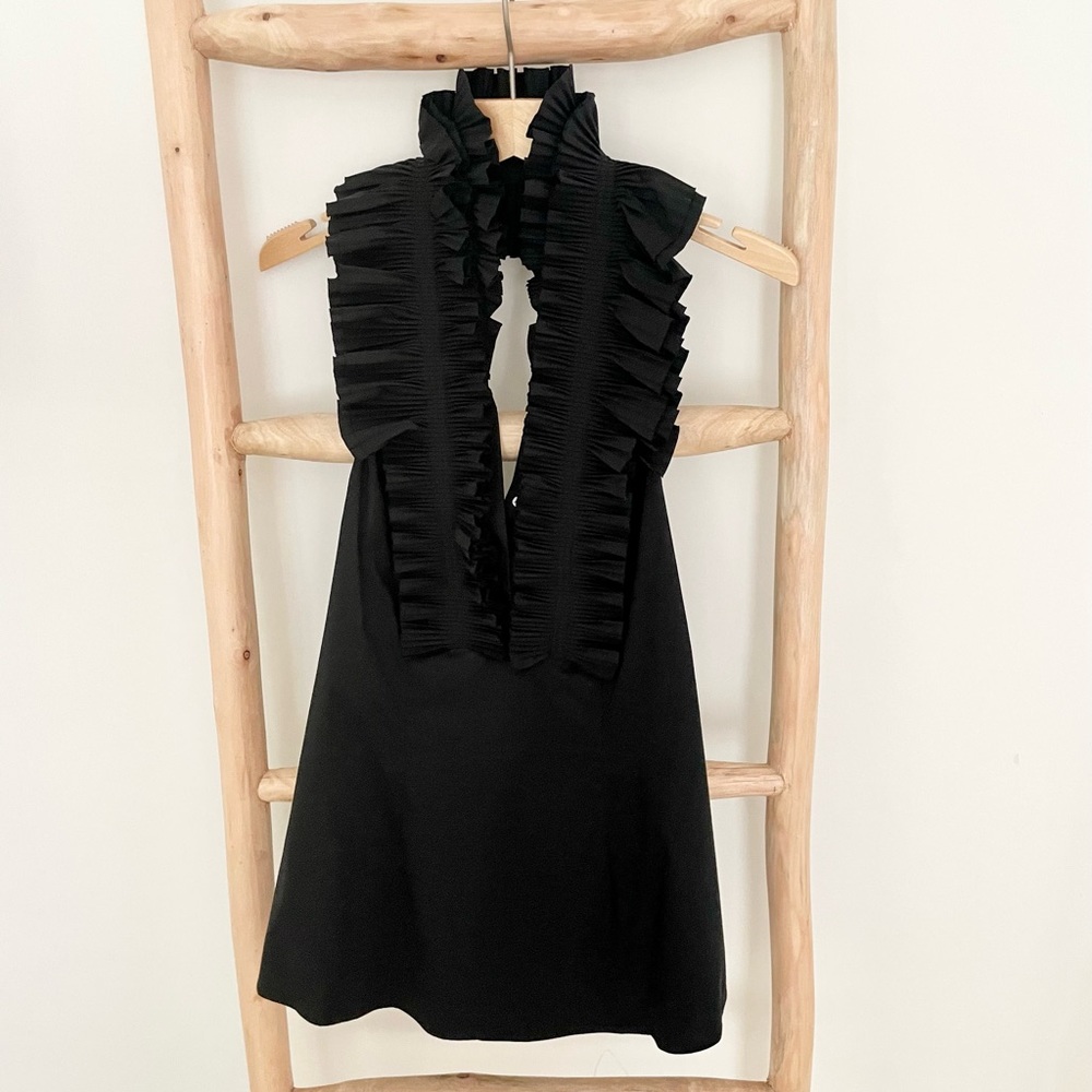 BCBGMAXAZRIA Black Ruffle Blouse M